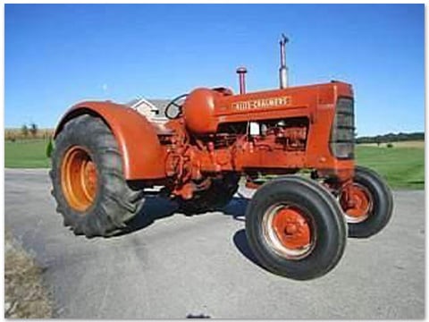 Allis Chalmers classic tractor